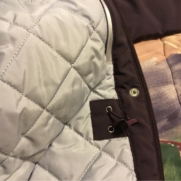 THE NORTH FACE MAUVE&ZIPPERAND SNAP FRONT COAT/QUILTED INSIDE/ATTACHED HOOD/SZ M - Picture 7 of 15